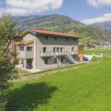 Tobias 2 * Bramberg am Wildkogel